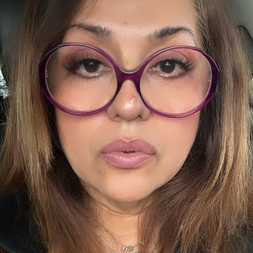 Meet your Posher, Wendy